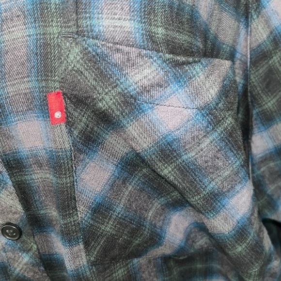LEVIS HARRISON RAGLAN PLAID SHIRT (PLUS SIZE) XL. - Picture 2 of 7
